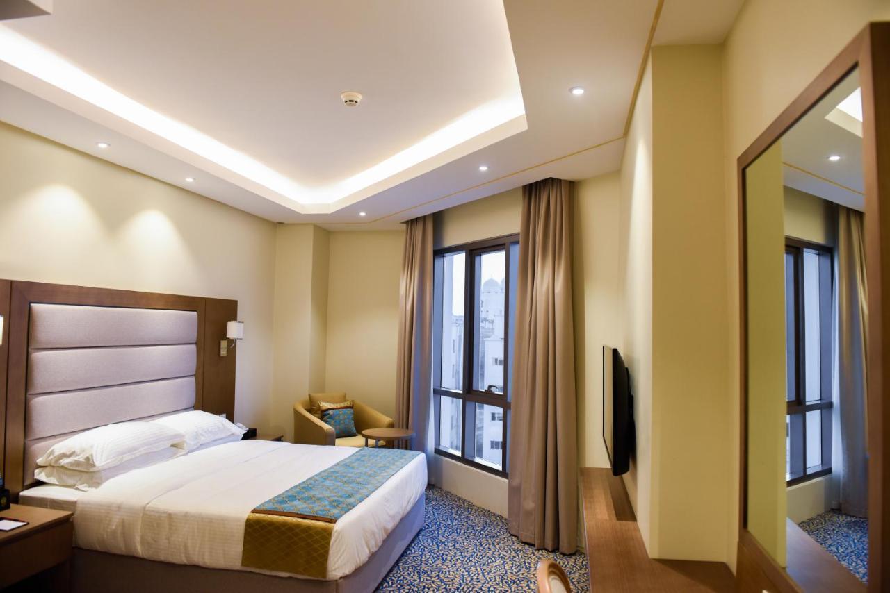 Rozana Hotel Muscat Exteriör bild