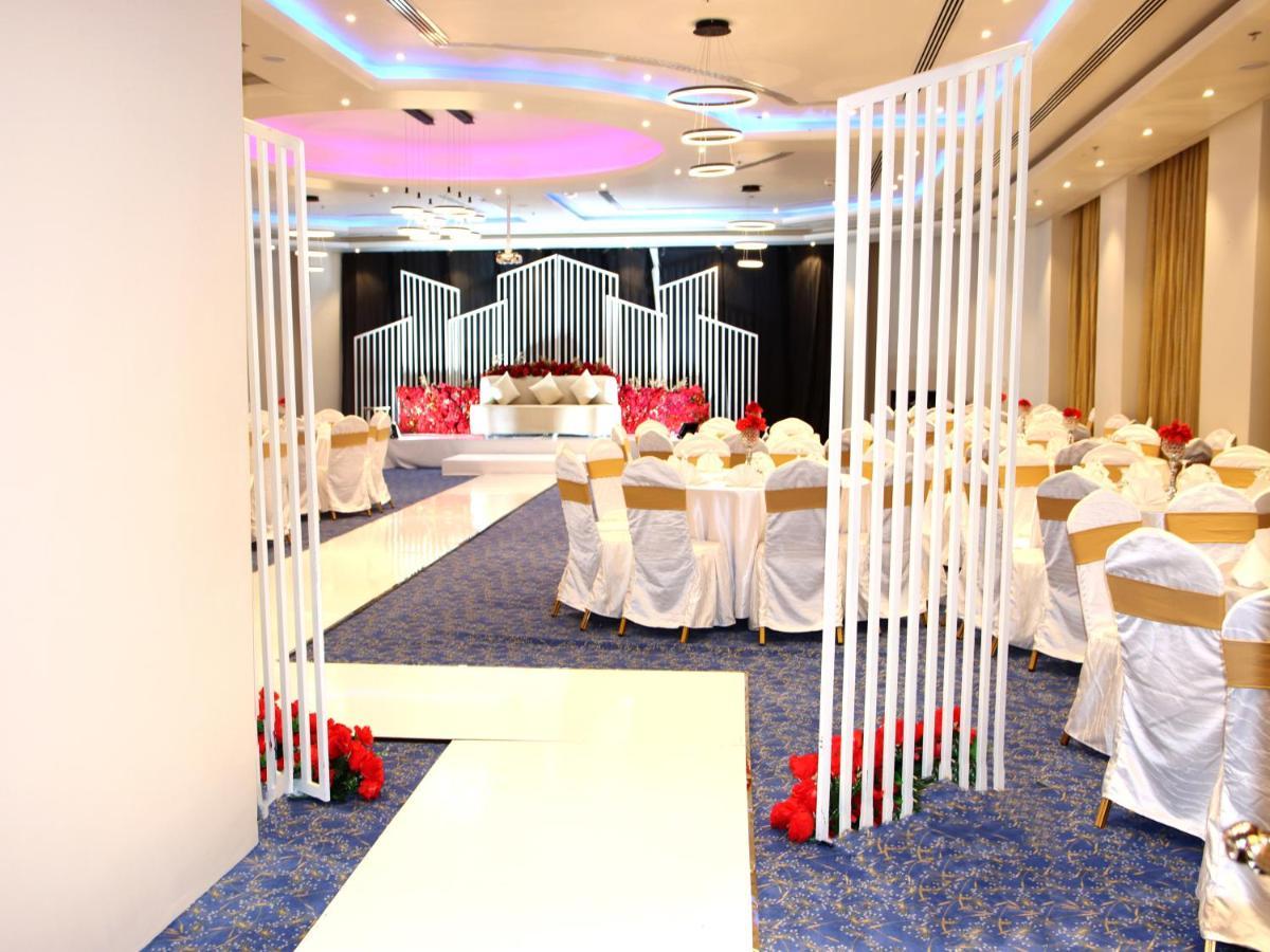 Rozana Hotel Muscat Exteriör bild