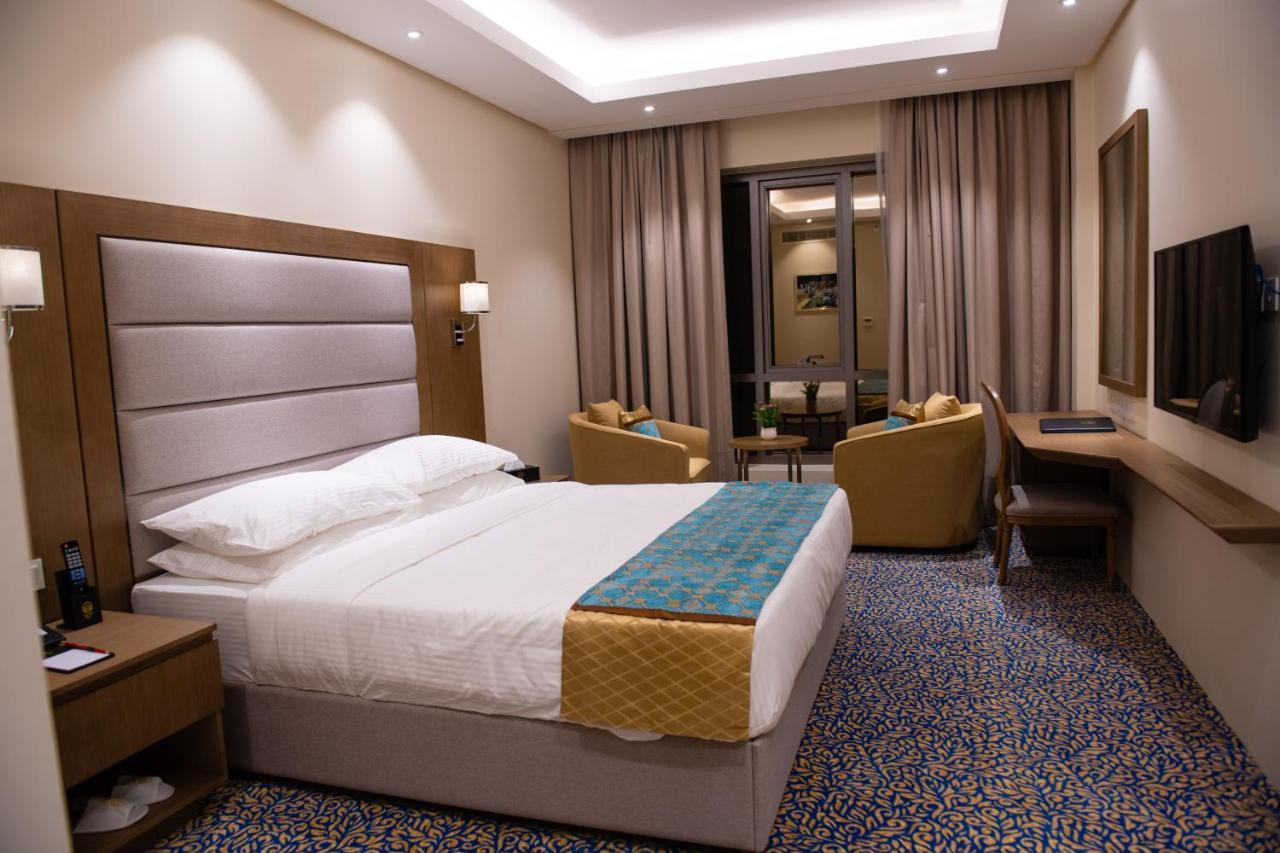Rozana Hotel Muscat Exteriör bild