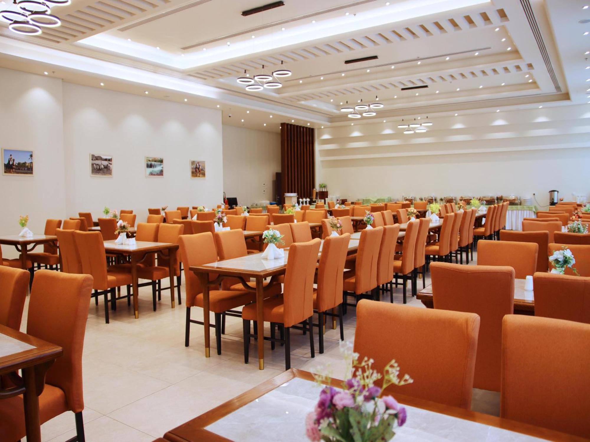 Rozana Hotel Muscat Exteriör bild